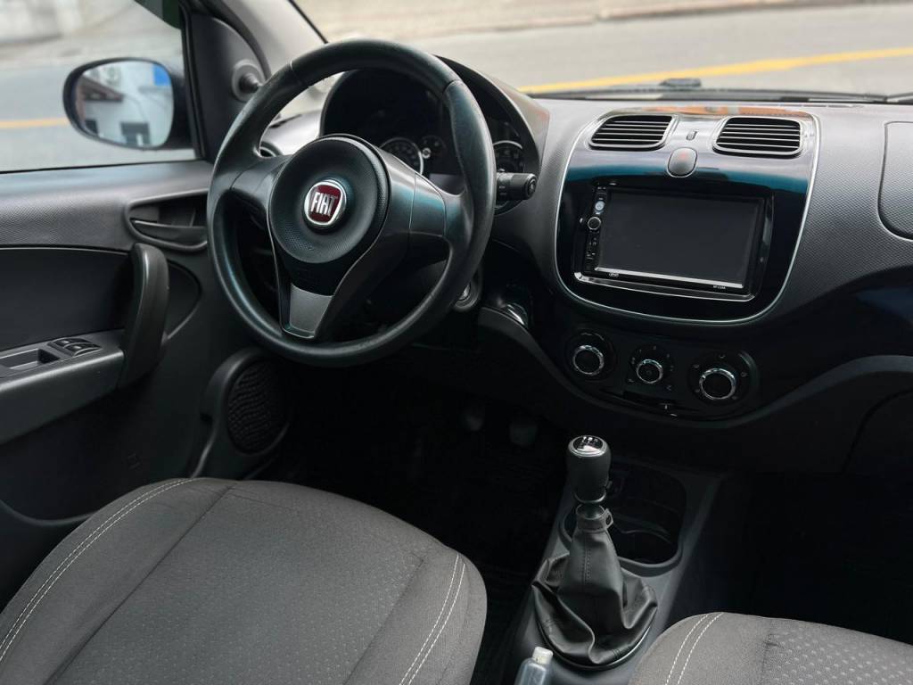 Fiat Grand Siena 1.0 attractive flex 8v    2018