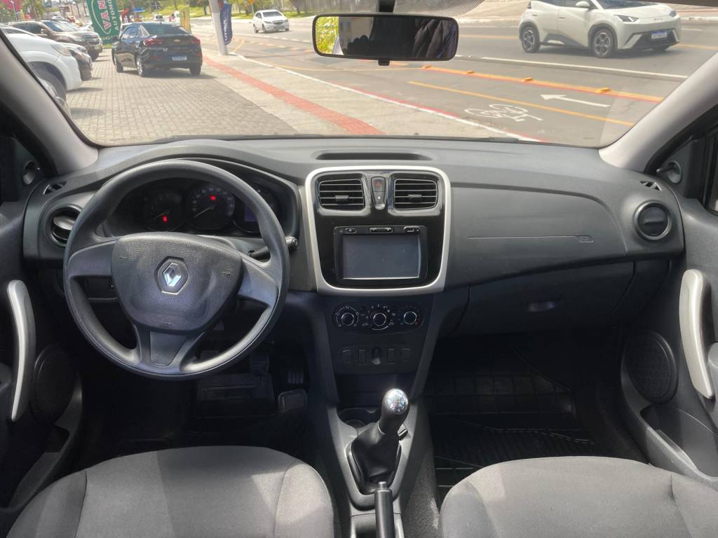 Renault Sandero 1.6 expr    2016