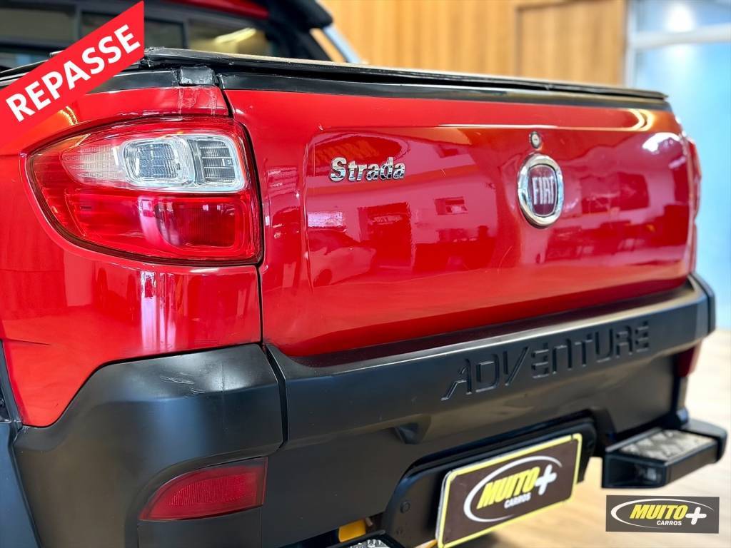 Fiat Strada 1.8 adventure locker flex ce 16v    2016