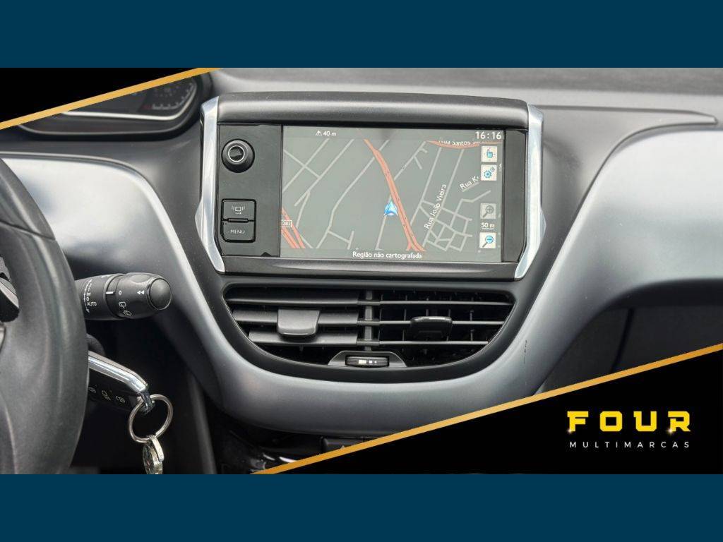Peugeot 208 Griffe 1.6 flex 16v 5p aut.    2015
