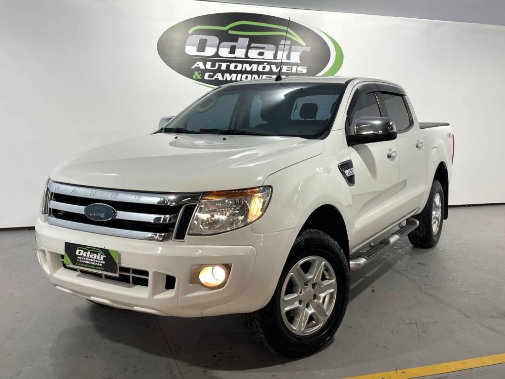 Ford Ranger XLT 3.2 20V 4x4 CD Diesel Aut.    2016