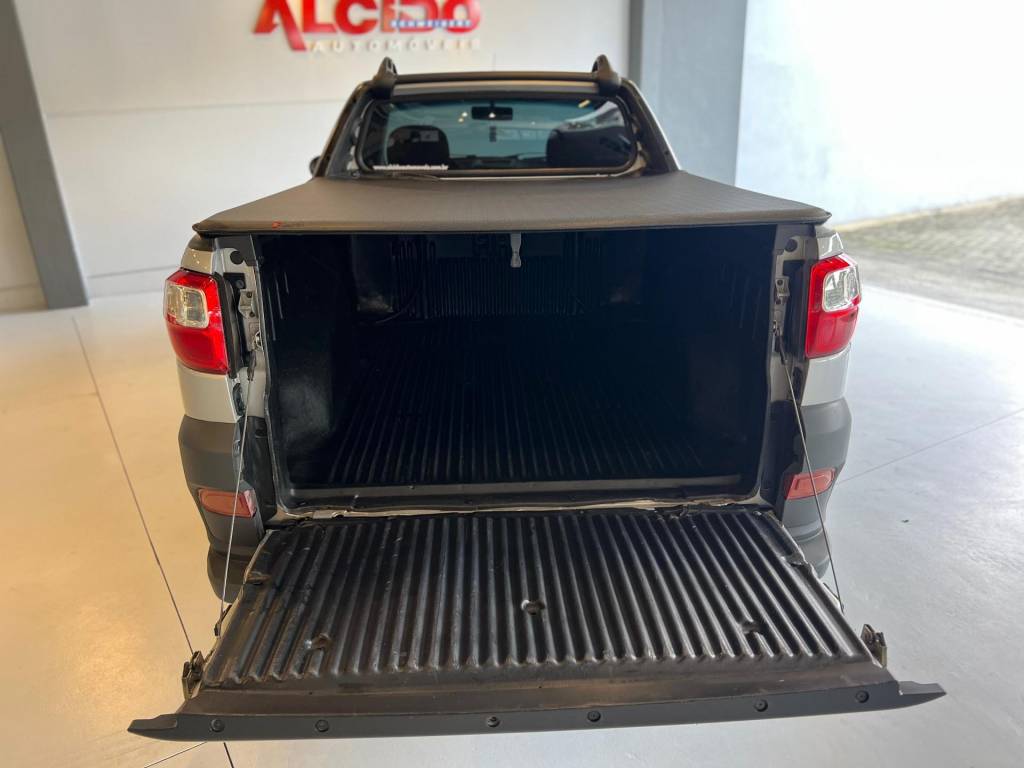 Fiat Strada Working 1.4    2014