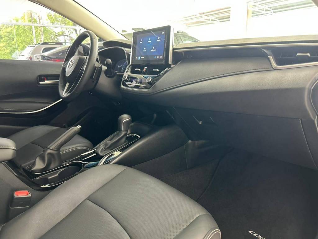 Toyota Corolla Xei 2.0 flex 16v aut.    2024