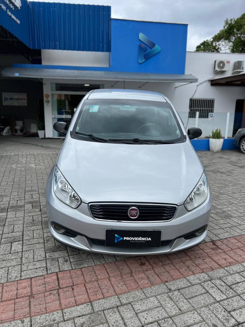 Fiat Grand Siena 1.0 attractive flex 8v    2018