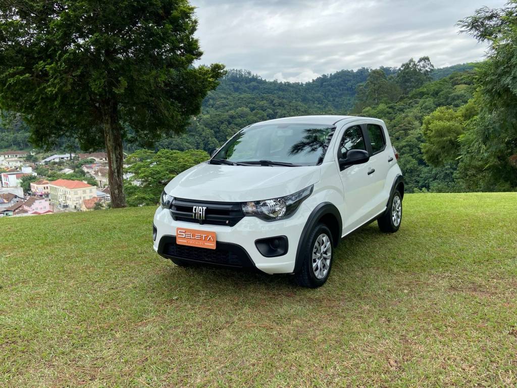 Fiat Mobi     2023