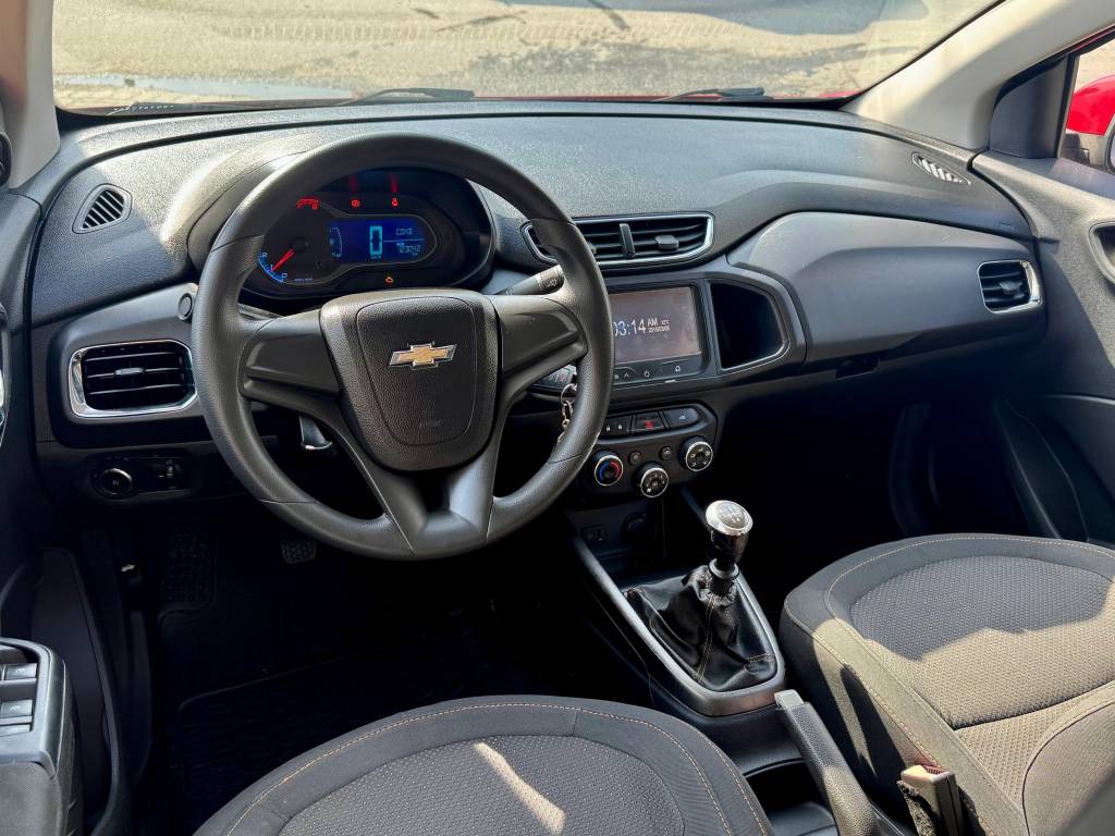 Chevrolet Onix 1.4 8v    2014