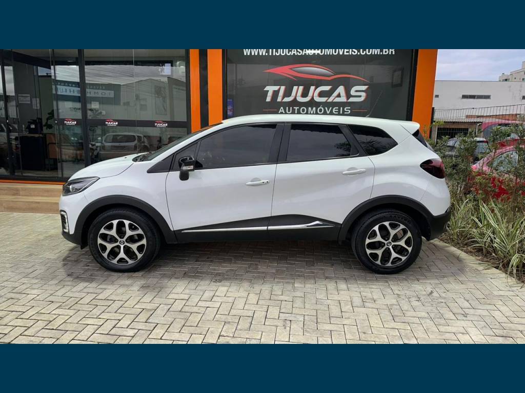 Renault Captur 2.0 intense flex aut. 16v    2018