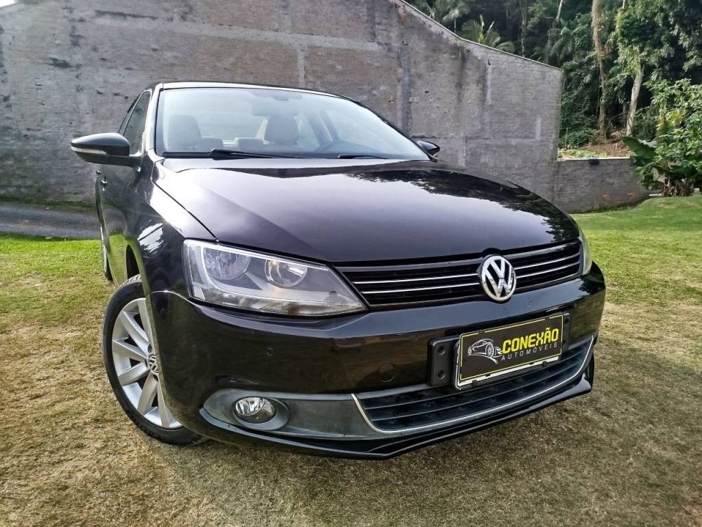 Volkswagen Jetta Highline 2.0 TSI 16V 4p Tiptronic    2014