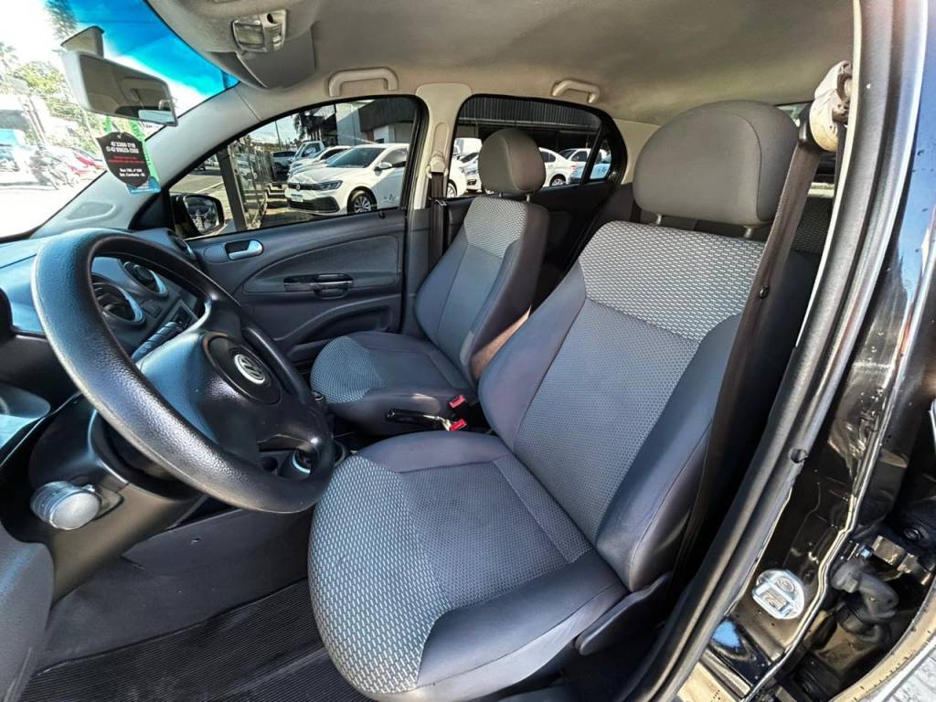 Volkswagen Gol 1.0 8v    2013