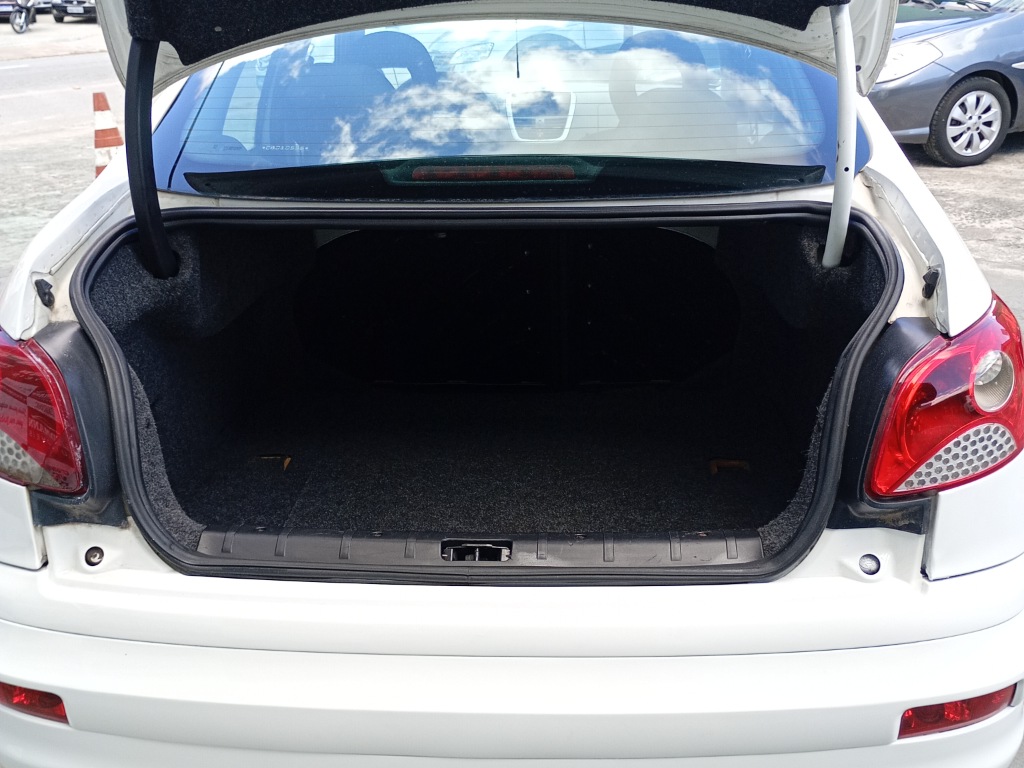 Peugeot 207 Passion 1.6 xs completo    2012