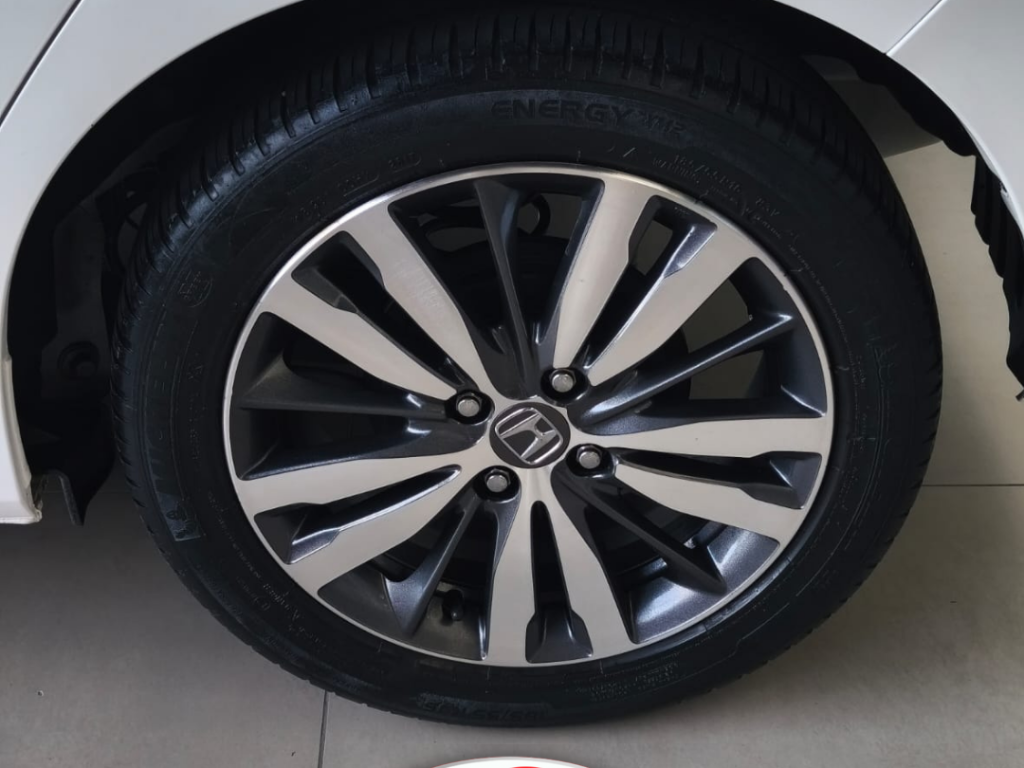 Honda Fit Exl 1.5 cvt    2015