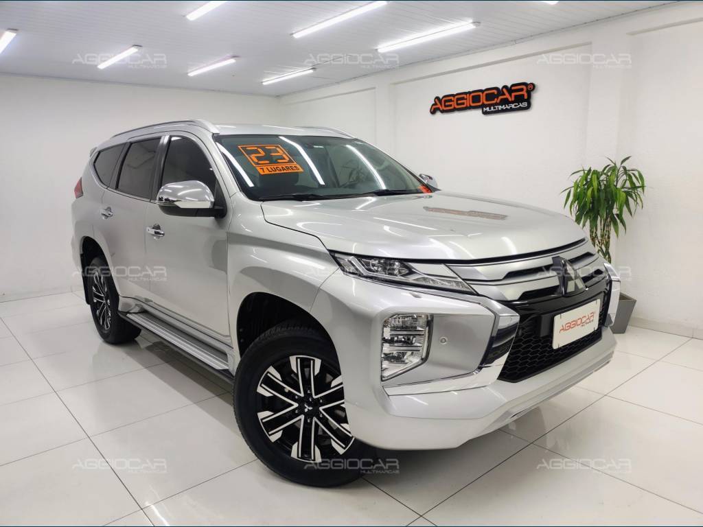 Mitsubishi Pajero     2023