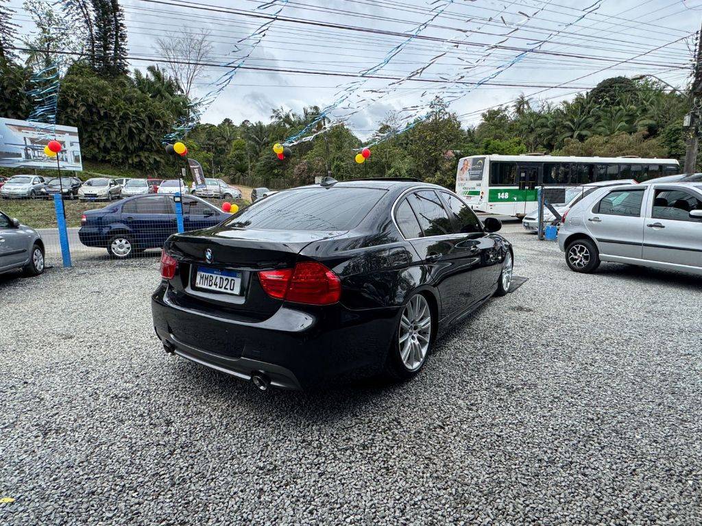 BMW 320i 320i    2009