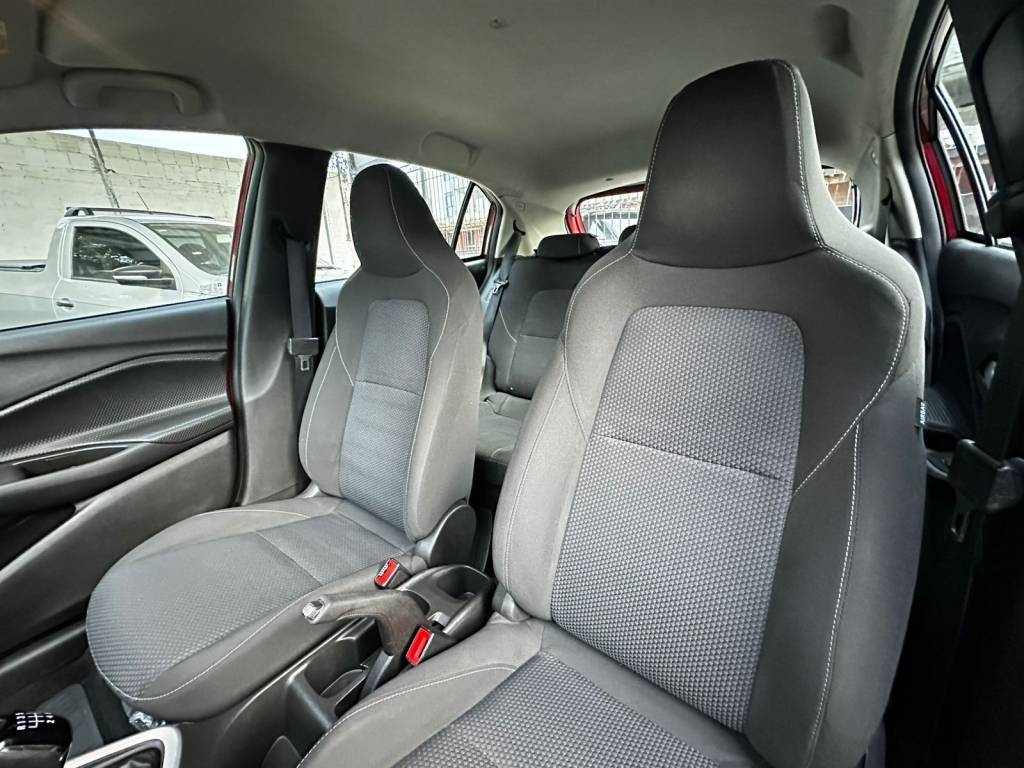 Chevrolet Onix 1.0 12v flex 5p mec.    2023