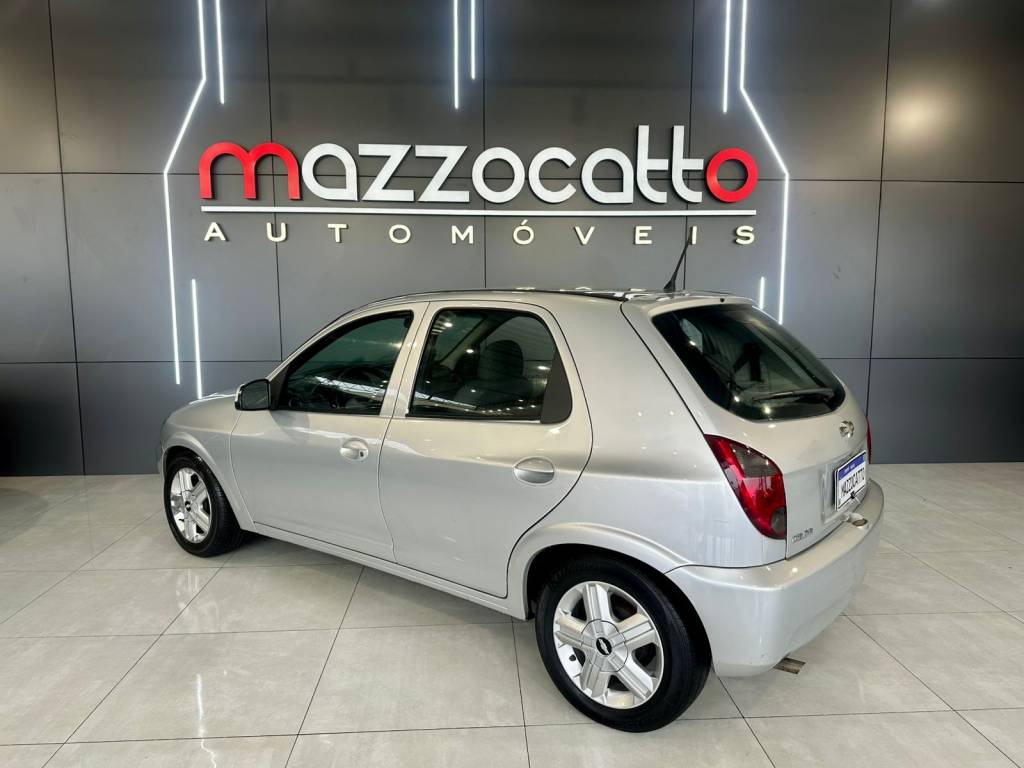 Chevrolet Celta 1.0 8v    2013