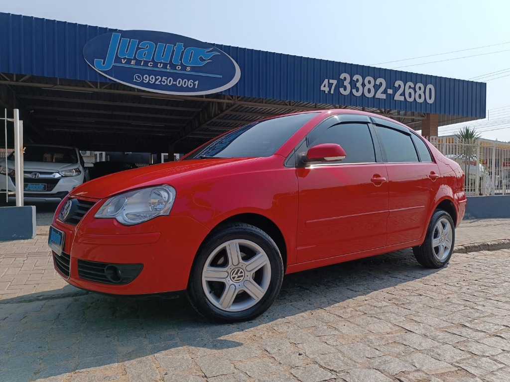 Volkswagen Polo 1.6 MI SEDAN    2012