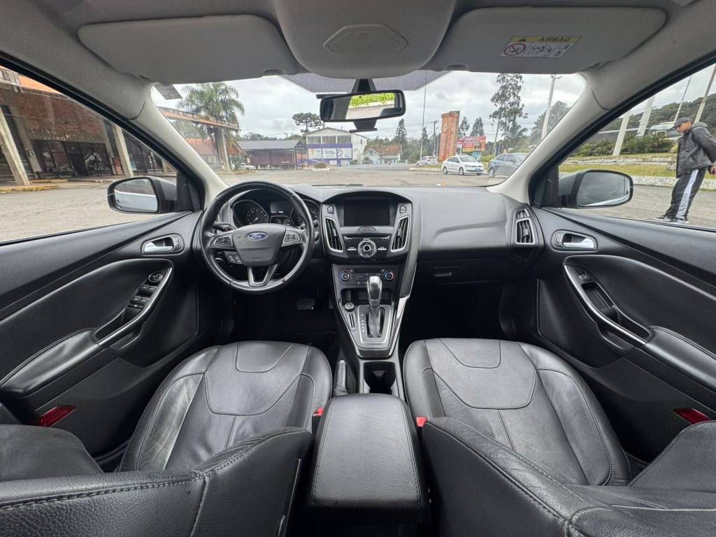 Ford Focus 2.0    2016