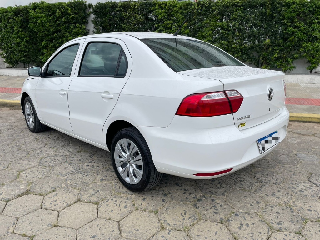 Volkswagen Voyage 1.0 flex    2023