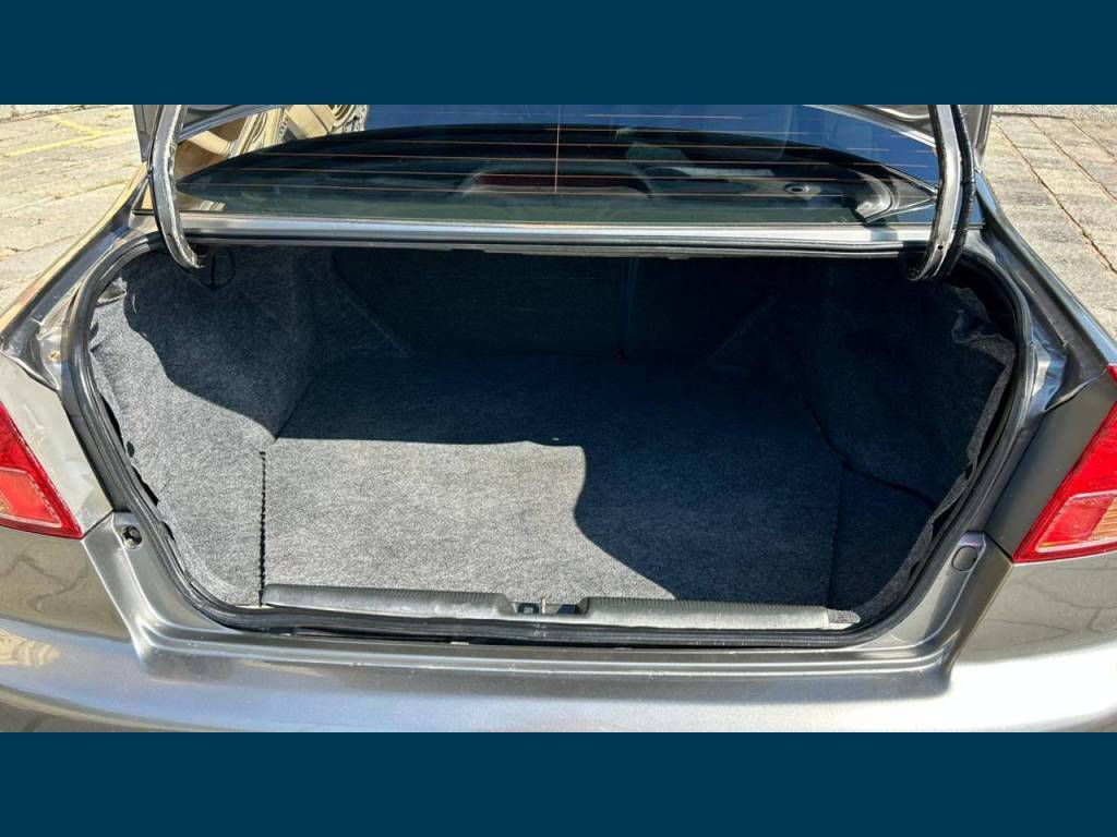 Honda Civic Lxl    2006