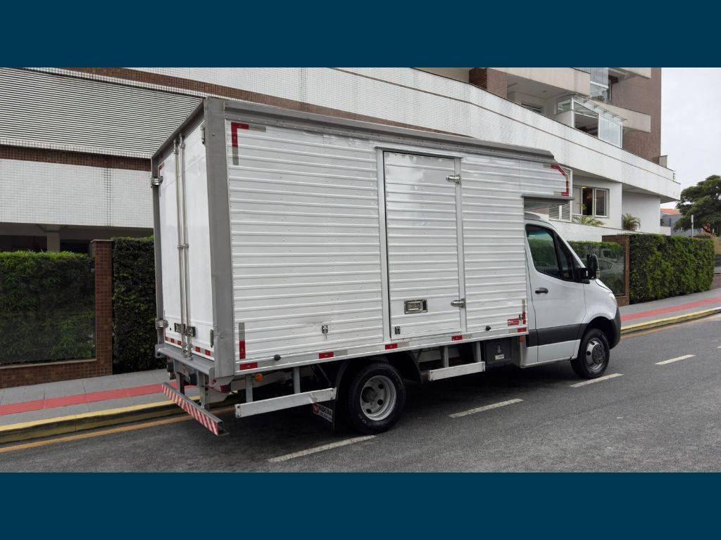 Mercedes Benz Sprinter 516 chassi longo t.b. 2.2 dies.    2021