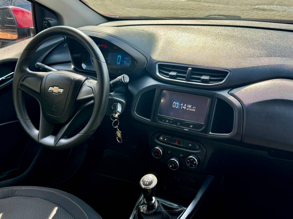 Chevrolet Onix 1.4 8v    2014