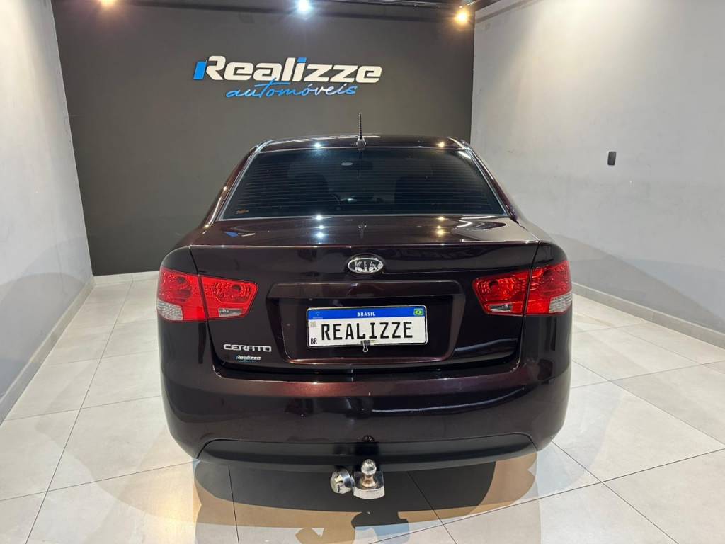 Kia Cerato 1.6 aut.    2011