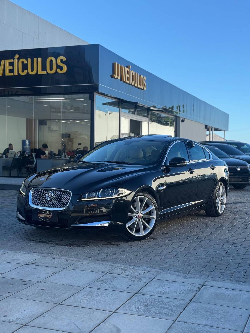 Jaguar XE 3.0 Portfolio Supercharged V6 Aut.    2015