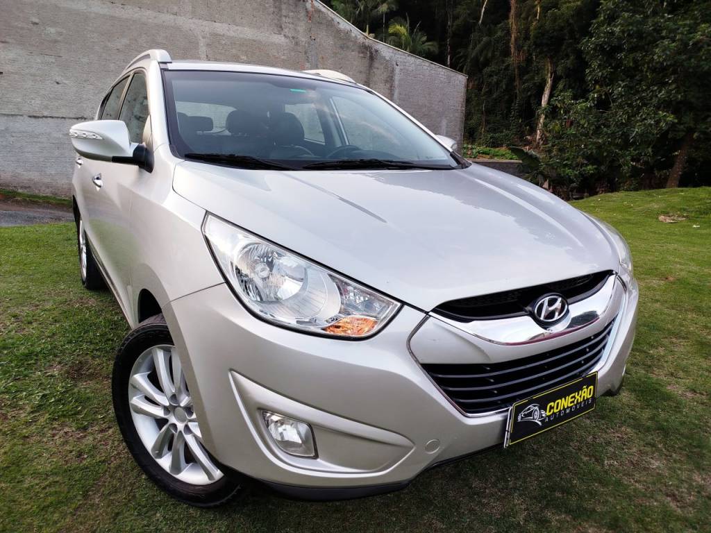 Hyundai ix35 2.0 16V 170cv 2WD/4WD Aut.    2011