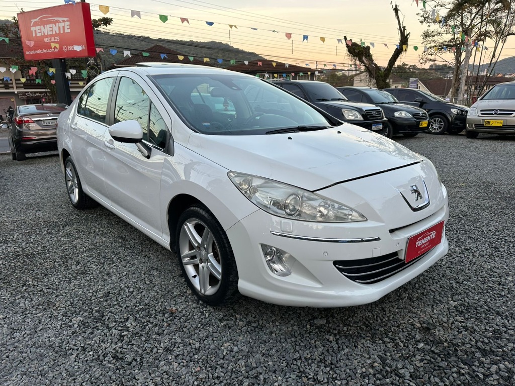 Peugeot 408 Griffe 1.6 turbo THP    2014