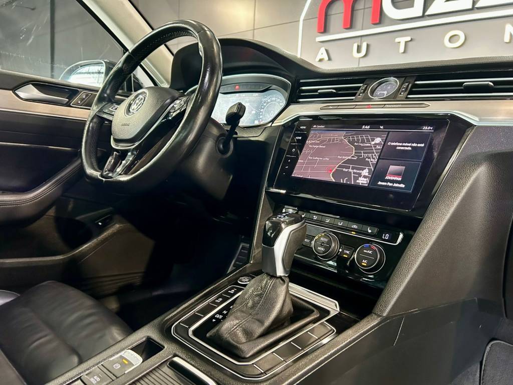 Volkswagen Passat 2.0 highline tsi 220cv tip.    2018