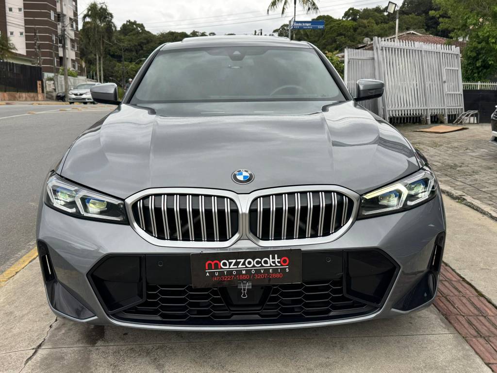 BMW 220i 2.0 16v    2023