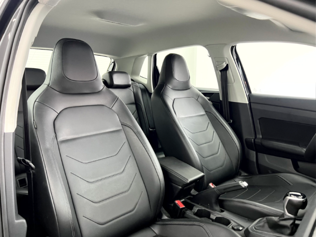 Volkswagen Polo     2024