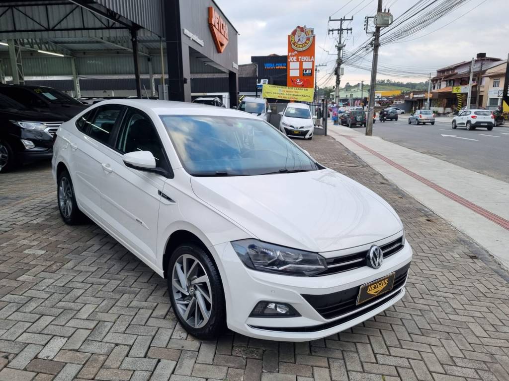 Volkswagen Virtus Highline 200 Tsi 1.0 Flex Automático    2020