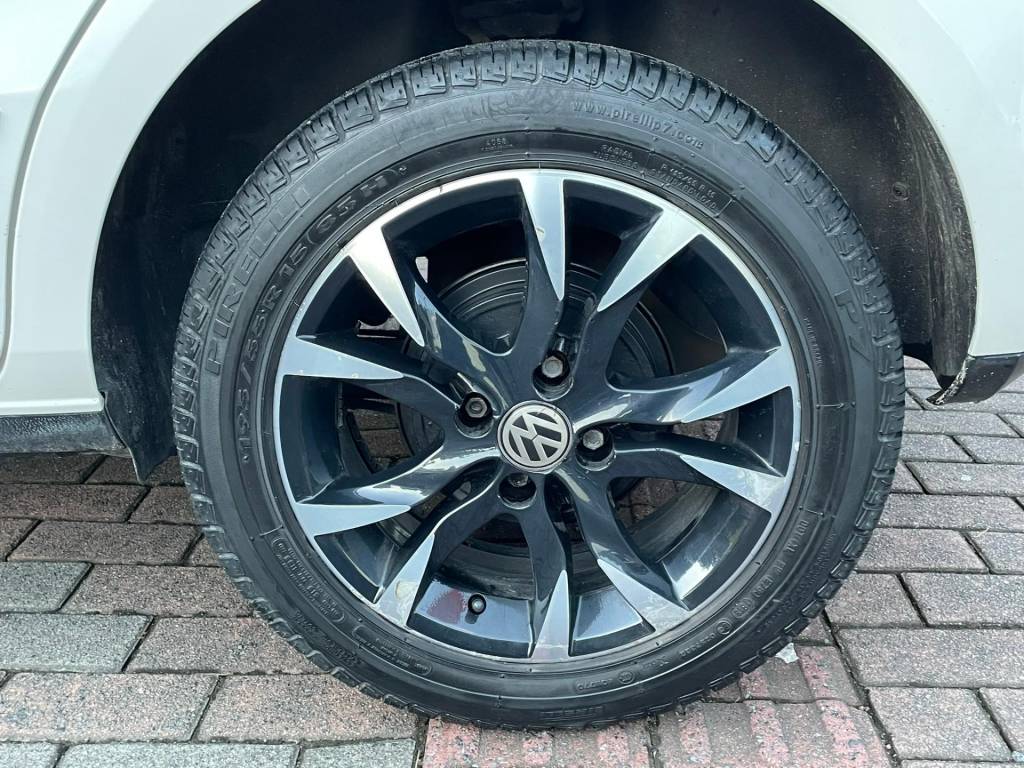Volkswagen Gol Volkswagen vw/novo gol 1.6 highline    2014