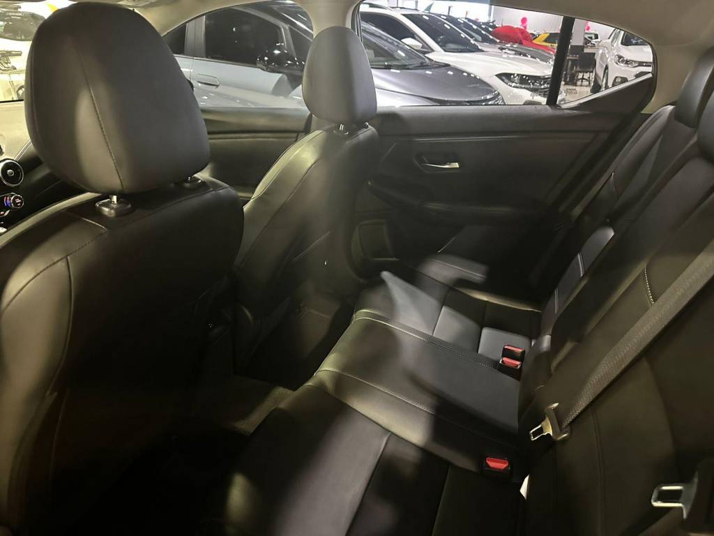 Nissan Sentra Exclusive 2.0 cvt    2023