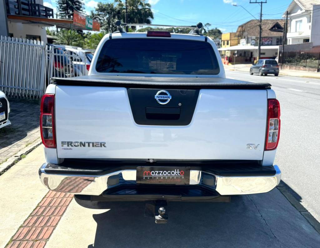 Nissan Frontier 2.5 16v    2016