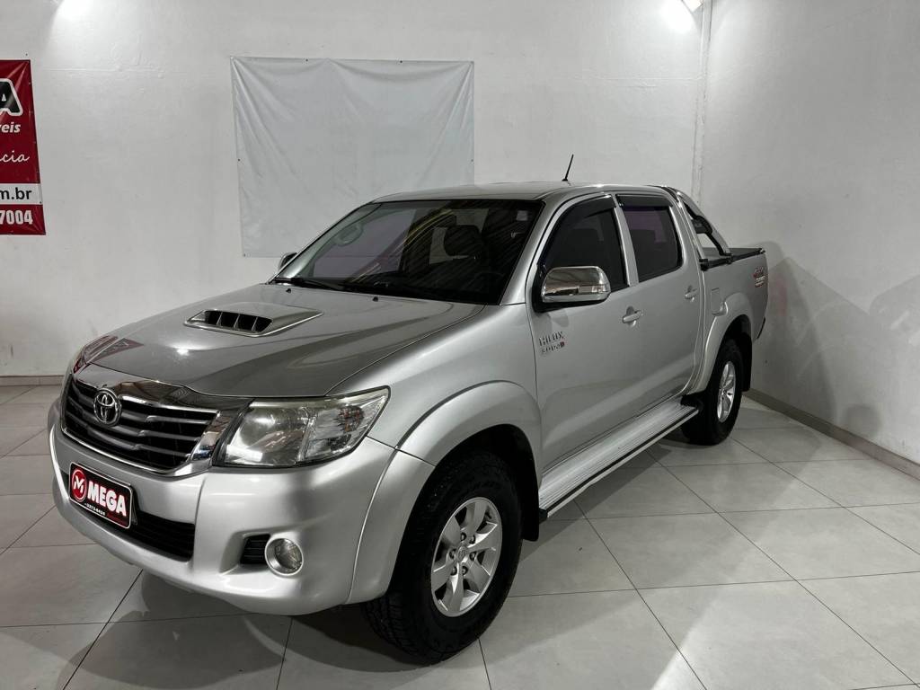 Toyota Hilux CD SRV D4-D 4x4 3.0 TDI Diesel Aut    2013