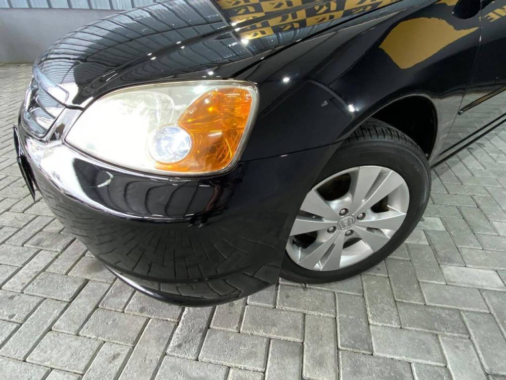 Honda Civic Lx 1.7    2003