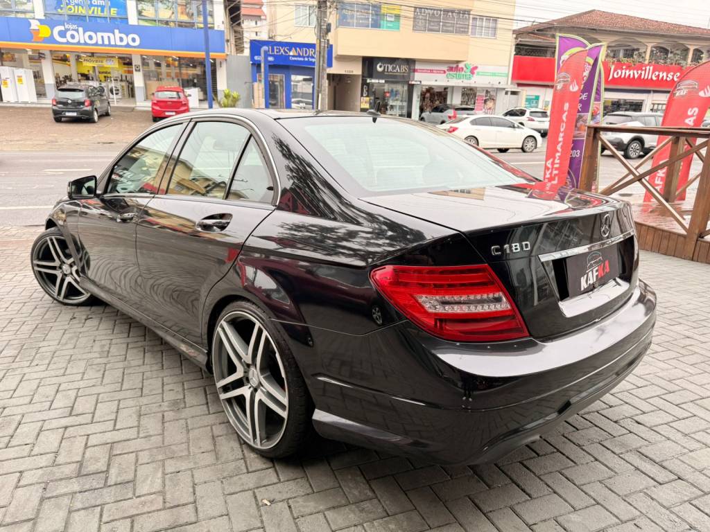 Mercedes Benz C 180 1.6 tb 16v 156cv aut.    2014