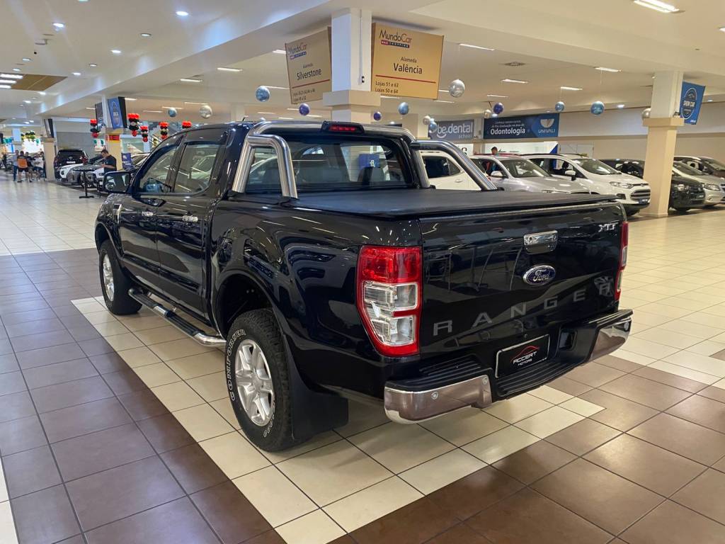 Ford Ranger 2.5 xlt 4x2 cd flex 8v    2015