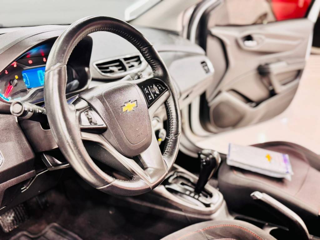 Chevrolet Onix 1.4 8v flexpower 5p aut.    2015