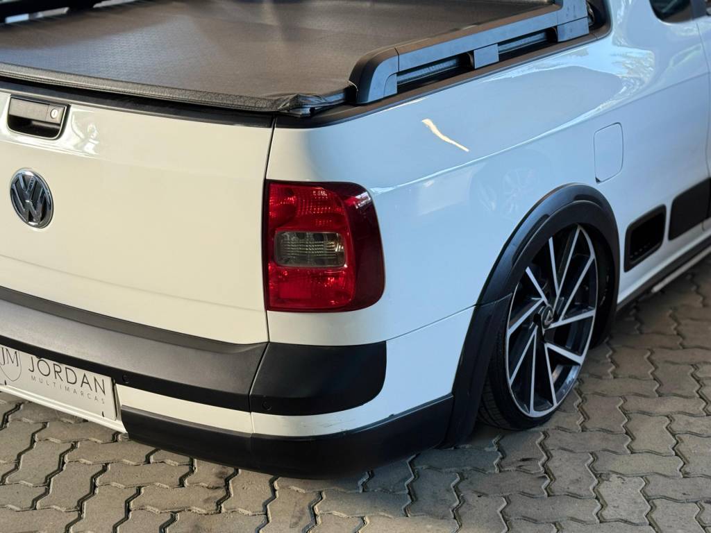 Volkswagen Saveiro 1.6 cross mi total flex ce 8v    2013