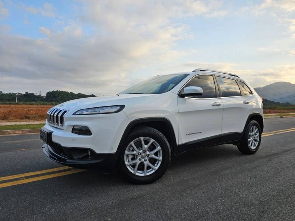 Jeep Cherokee Longitude 3.2 4x4 V6 Aut.    2015