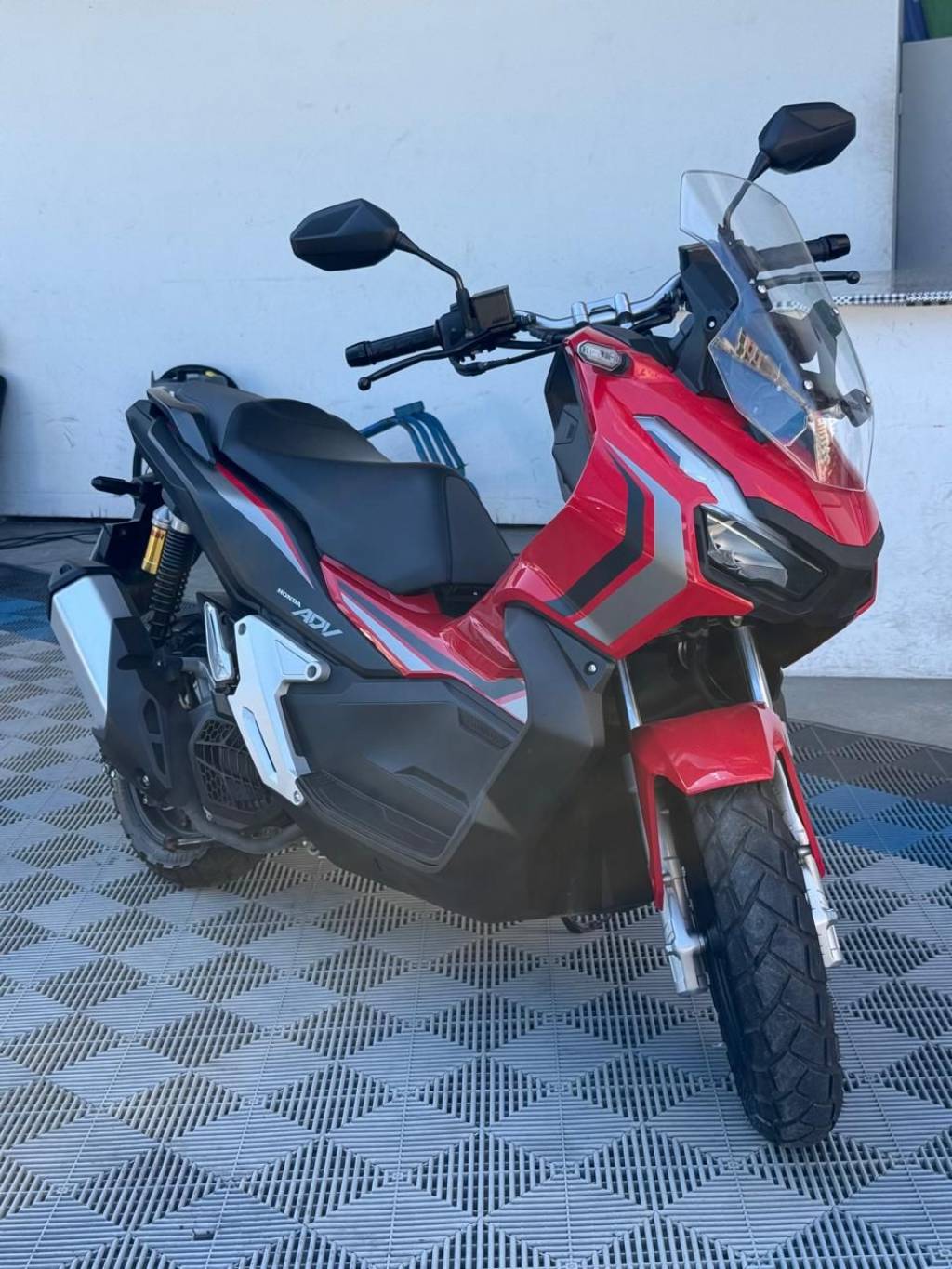 Honda X-ADV     2024