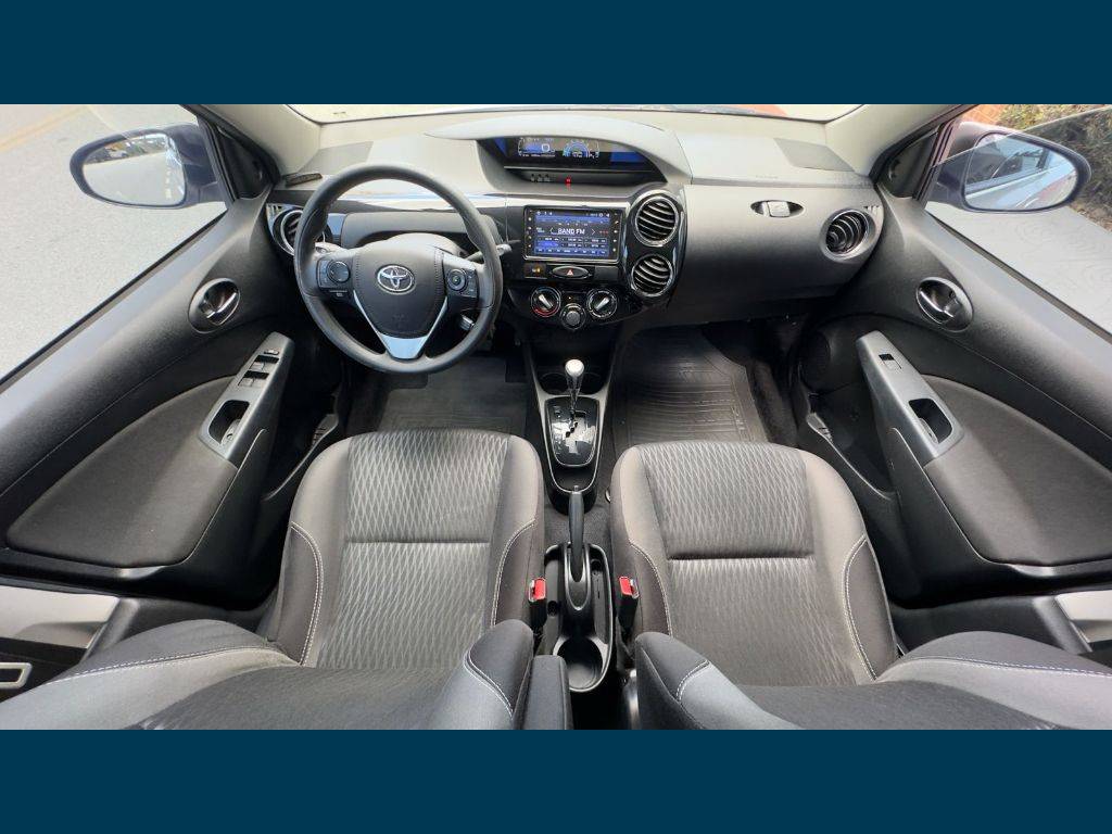 Toyota Etios Xs 1.5 flex 16v 5p aut.    2017