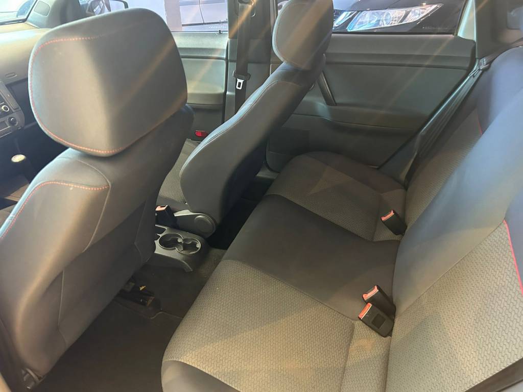 Volkswagen Polo 1.6 sportline mi total flex 8v    2014