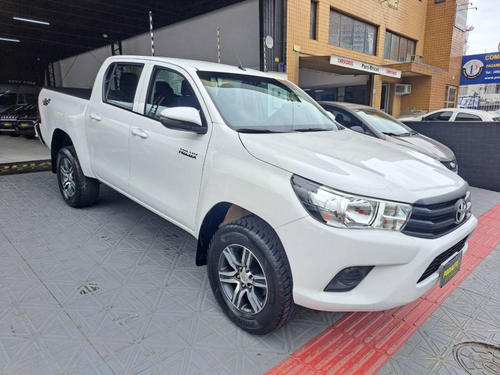 Toyota Hilux CABINE DUPLA 4x4 2.8 Diesel  39 MIL KM    2020