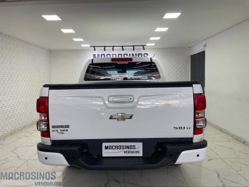 Chevrolet S10 Lt 2.5 flex 4x4 cd    2015
