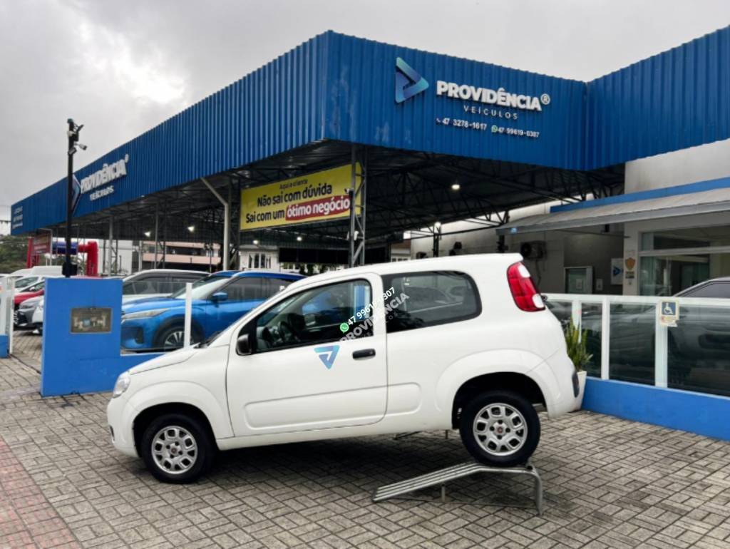 Fiat Uno 1.0 8v    2014