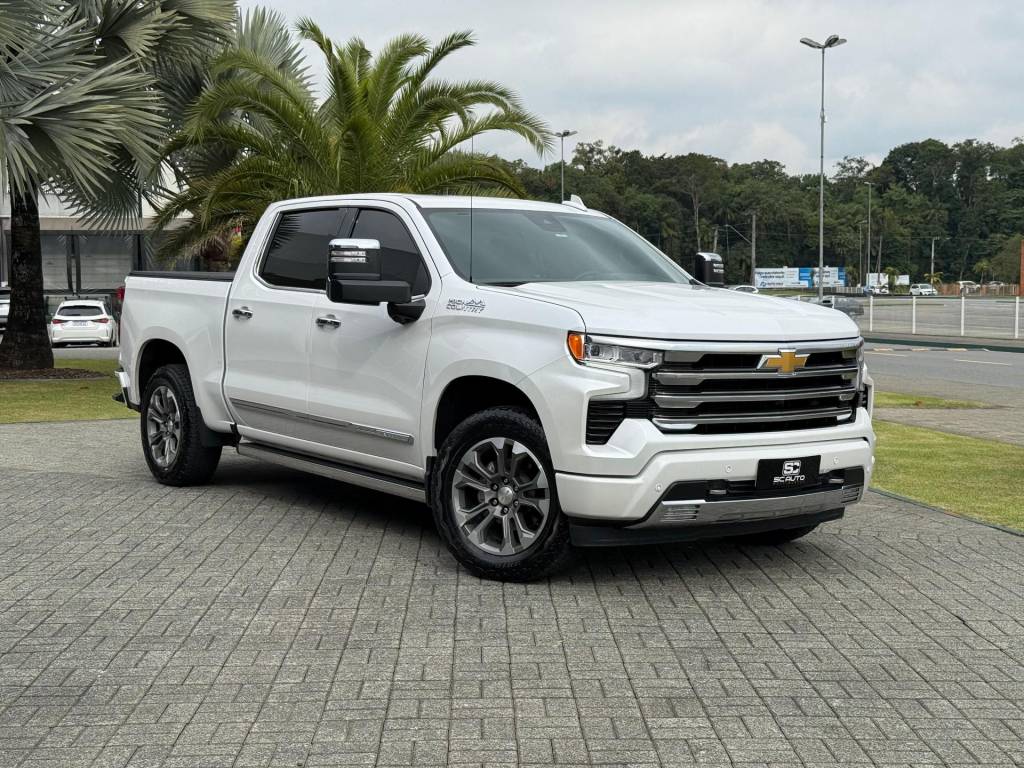 Chevrolet Silverado HC    2024